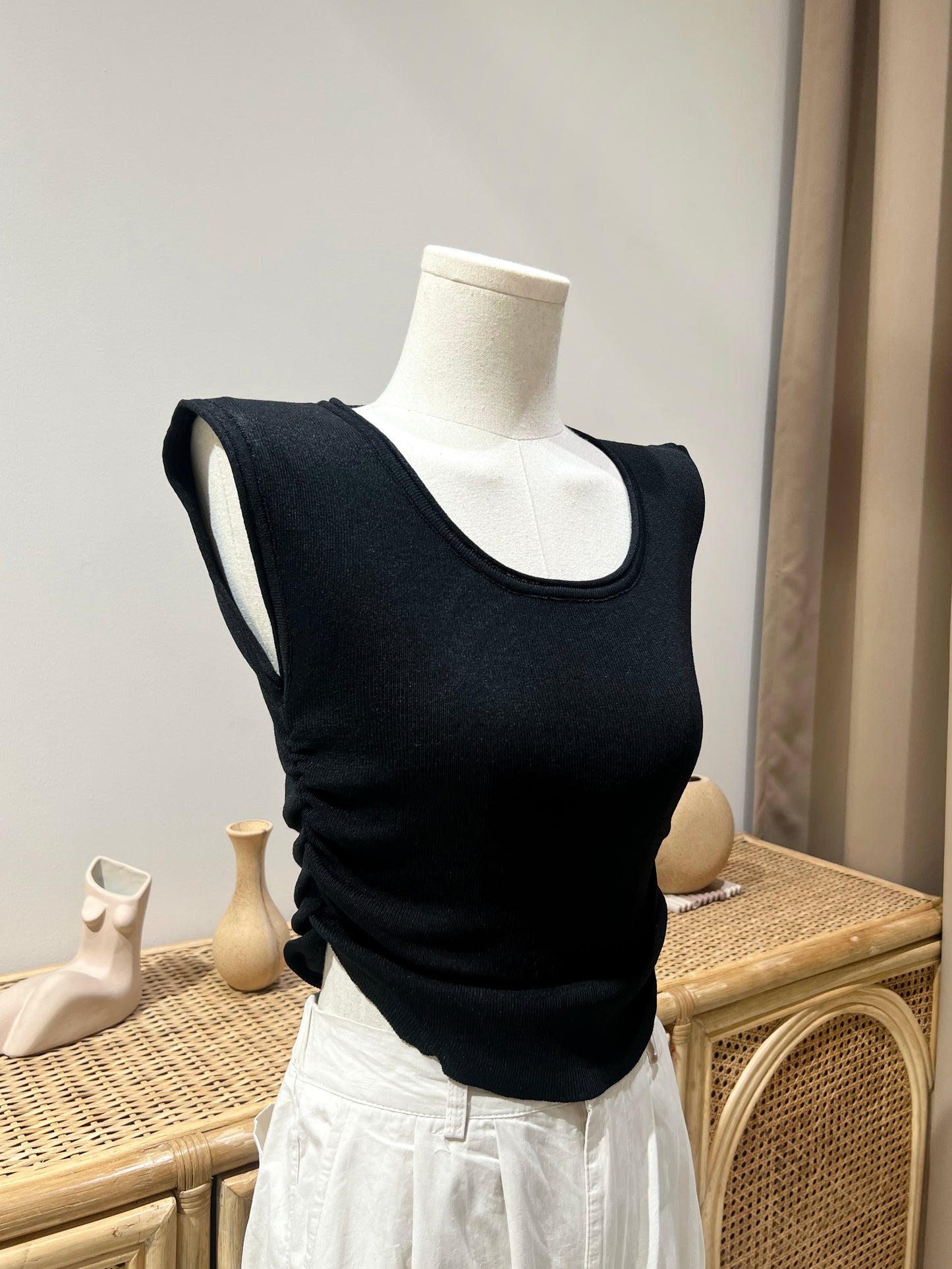 JOLIE Knit Ruch Side Top