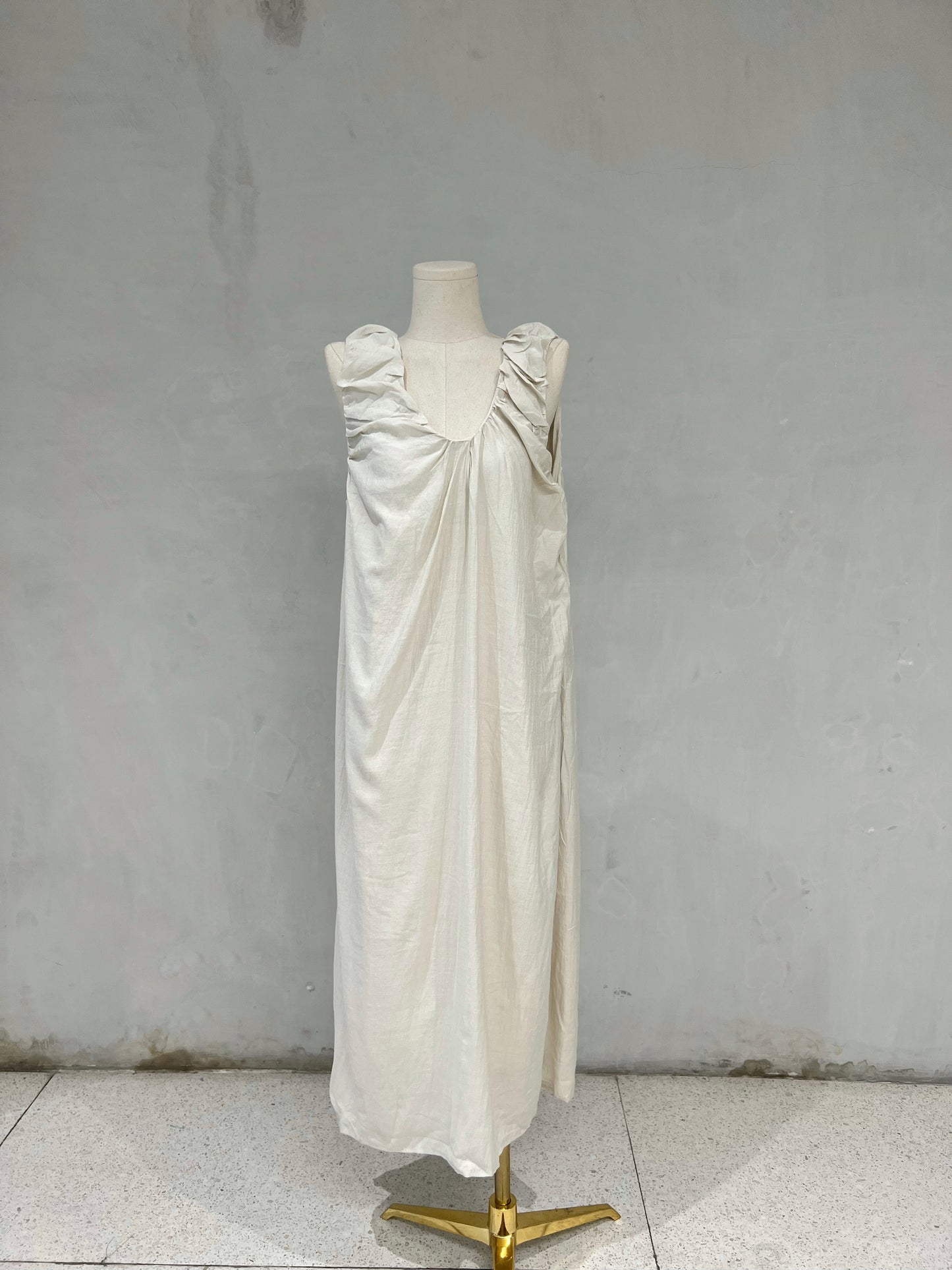 REI Ruched Midi / Maxi Dress
