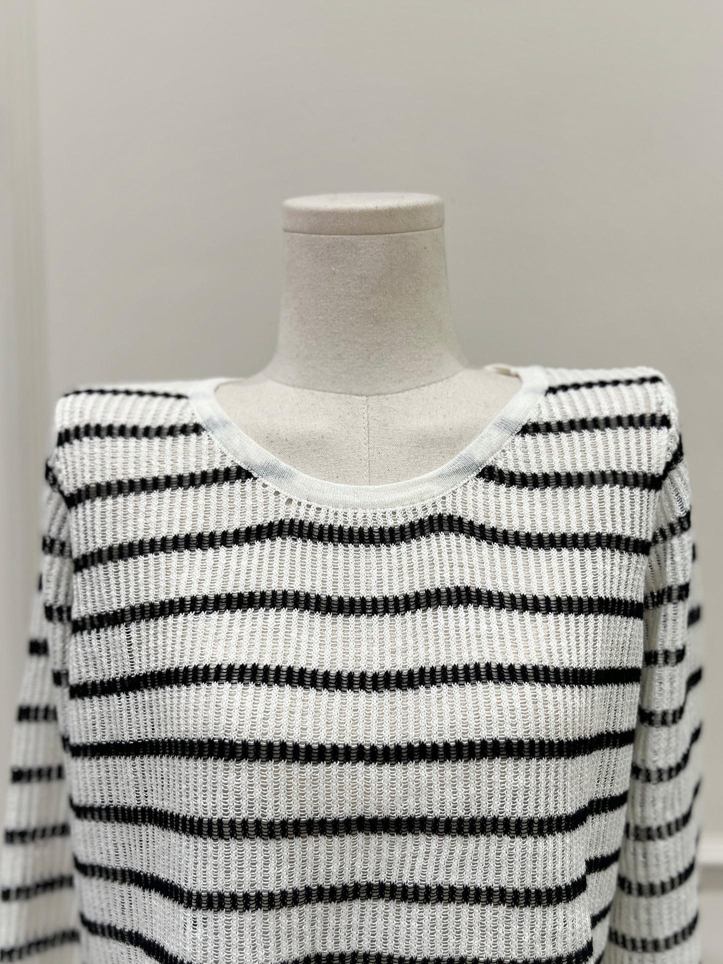 NASH Open Knit Stripes Long Sleeves Top